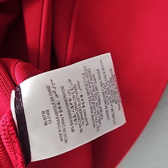 BCBG Red Skirt Size M - Picture 3 of 5